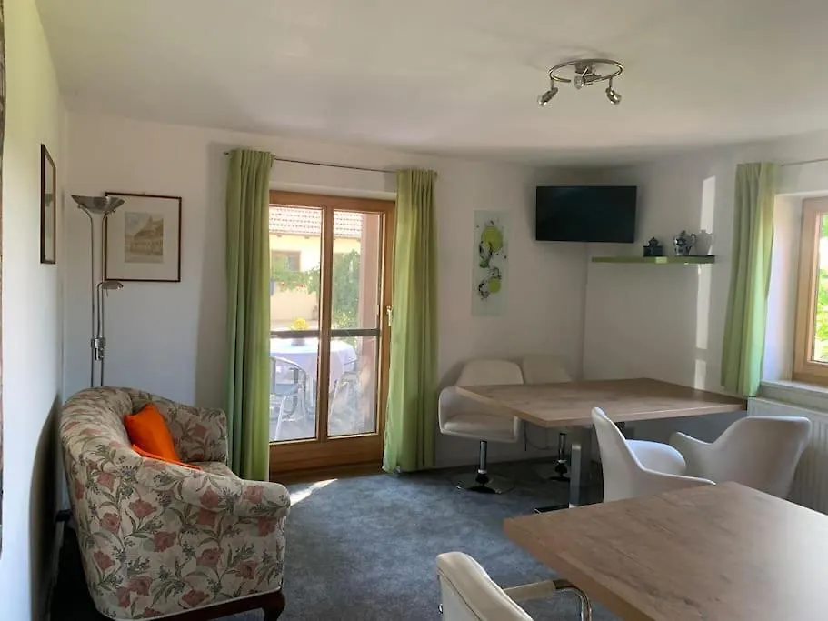Allgaeu Pur Mauerstetten Appartamento